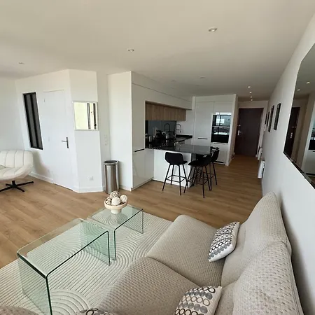 아파트 Vue 45m2 Avec Grande Terrasse 20m2