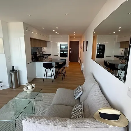 Vue 45m2 Avec Grande Terrasse 20m2