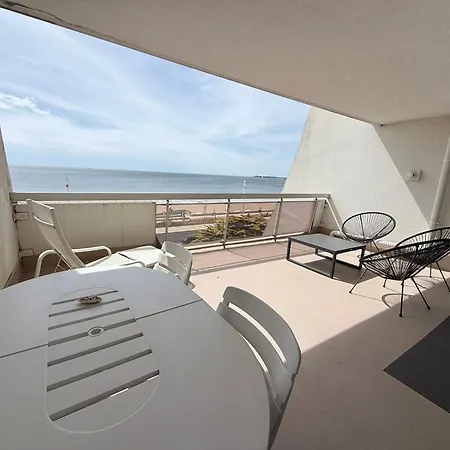 Vue 45m2 Avec Grande Terrasse 20m2 * La Baule