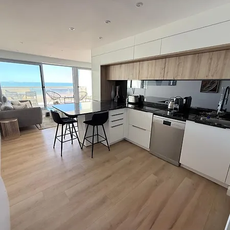 Vue 45m2 Avec Grande Terrasse 20m2 Apartman