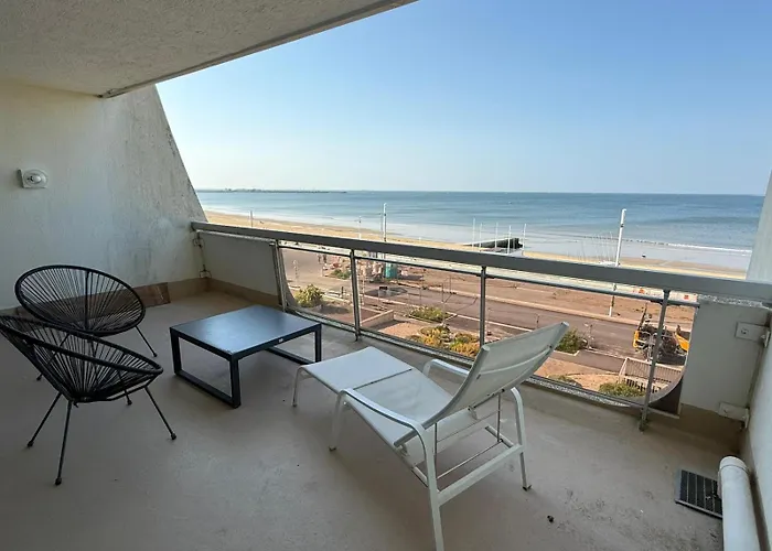 Vue 45m2 Avec Grande Terrasse 20m2